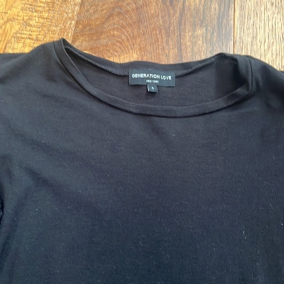 Generation Love Woman’s Black Ruffle Top Size S - Picture 2 of 5